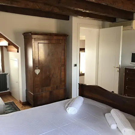 Alle Corti 住宿加早餐酒店 Godega di SantʼUrbano